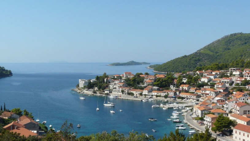 brna-panorama-island-of-korcula