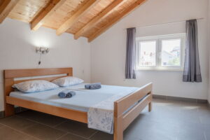 vinko-zanetic-prigradica-25-08-2023-83