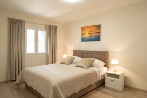 linda-apartment4-bedroom1-06-2025-pic-01