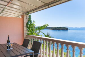 linda-apartment4-terrace-06-2025-pic-04