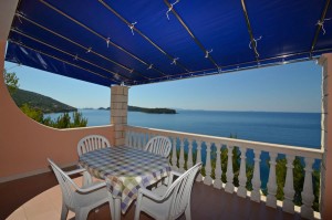 linda-apartment6-terrace-03