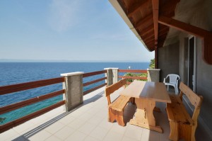 alesa-apartman3-terasa-02