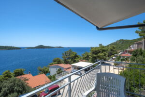 Borovina-Wohnung1 Terrasse1-06-2023-pic-03