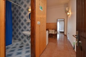 Borovina-apartment2-Eingang-02-2017-Bild-01