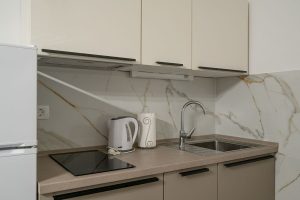 borovina-apartment2-livingroom-kitchen-06-2026-pic-05
