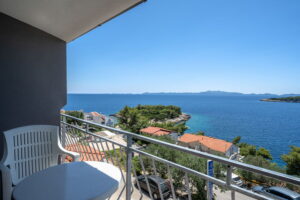 Borovina-Appartement2-Terrasse-06-2023-Bild-02