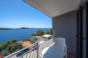 Borovina-Appartement2-Terrasse-06-2023-Bild-03