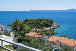 Borovina-Wohnung2-Terrasse-Detail-06-2023-Bild-01