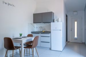 borovina-apartment3-livingroom-kitchen-06-2026-pic-01