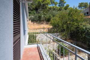 Borovina-Wohnung3 Terrasse2-06-2023-pic-02