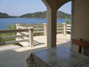 boskovic-apartment3-terrace-02