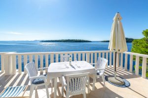 punta-apartment2-terrace-10-2019-pic-01