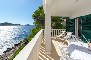 punta-apartment4-terrace-10-2019-pic-04