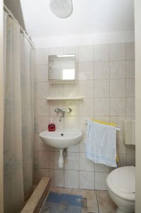 Jakica-apartment3-bagno-01