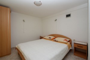Jakica-apartment3-camera da letto-01