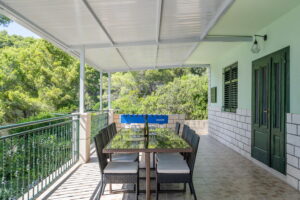 MELANI-vacanze-casa-piano terra-terrazza-06-2023-pic-05