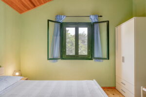 melani-casa-vacanze-piano-superiore-camera da letto1-06-2023-pic-04