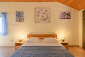 melani-casa-vacanze-piano-alto-camera da letto2-06-2023-pic-02