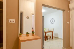 ranko-apartment3-hallway-05-2022-pic-04