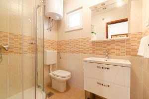 ranko-apartment4-bathroom-05-2018-pic-01