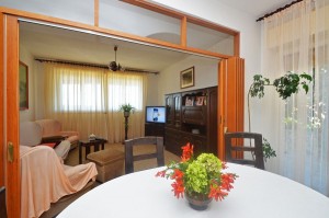 seme-apartment1-kitchen-01