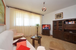 seme-apartment1-livingroom-01