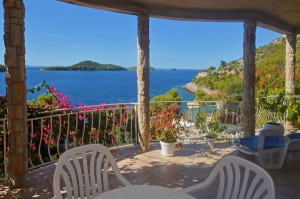 seme-apartment1-terrace-02