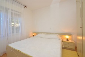 seme-apartment2-bedroom-01