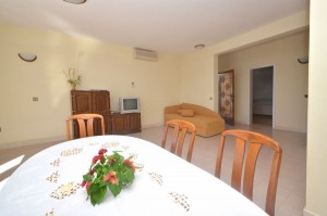 seme-apartment2-kitchen-01