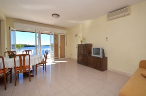 seme-apartment2-livingroom-02