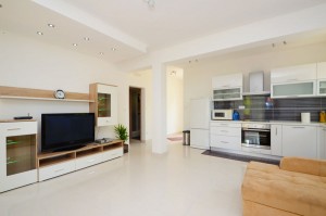 villa-lorena-livingroom-03