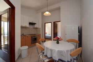 Farac-apartment5-kuchnia-01