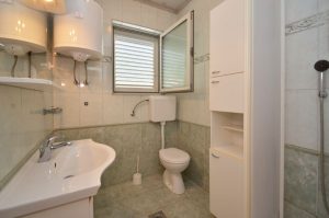 Naplovac-apartment1-Bad-01