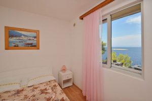 Naplovac-apartment1-bedroom1-02