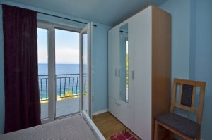 Naplovac-apartment2-bedroom1-02