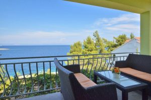 Naplovac-apartment2-terrace1-01