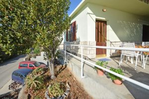 Sardelic-apartment1-Terrasse-01-2017-Bild-01