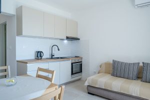 vukas-apartment1-kitchen-dining-area-07-2026-Bild-02