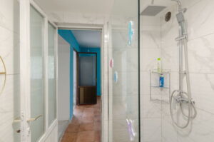 mehr Haus für Miete Bad-06-2021-Bild-02