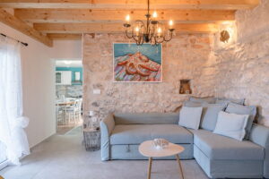 mehr-Haus-für-Miete-Wohnzimmer-06-2025-Bild-02