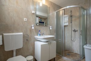 afrodita-apartment1-bathroom-05-2026-pic-03