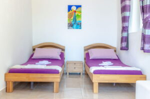 afrodita-apartment1-bedroom-02