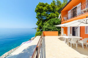 afrodita-apartment1-terrace-07-2019-pic-04