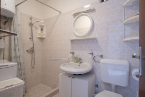 afrodita-apartment2-bathroom-05-2026-pic-01