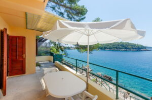 afrodita-apartment2-terrace-02