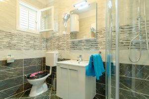 marjana-apartment1-bathroom-01