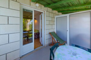 nanica-apartma-terasa-06