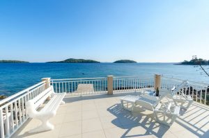 pensa-apartment3-terrace-01