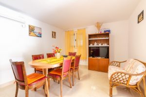 Darinka-apartment1-Kitchen-10-2018-pic-01