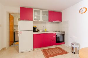 Darinka-apartment1-Kitchen-10-2018-pic-03